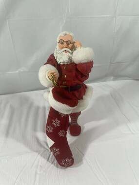 Possible Dreams Clothtique "Sock It To Me Santa!"